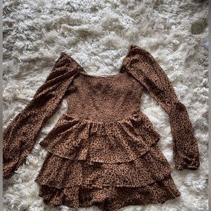 COUSIN COUTURE • leopard romper • like new • ruffles • scrunch top​​​​